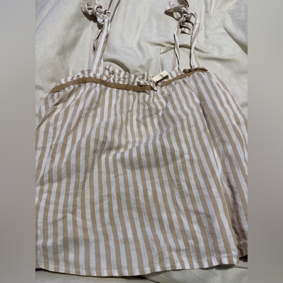 Aerie Striped Tan and White Women's tank - Picture 1 of 1